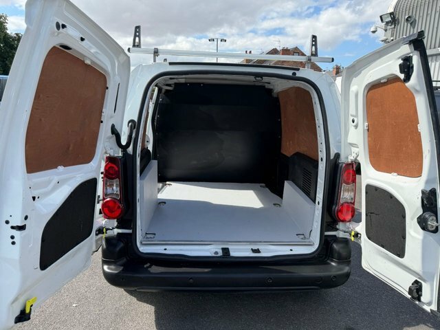 Citroen Berlingo 1.6 Bluehdi 625 Enterprise White #6