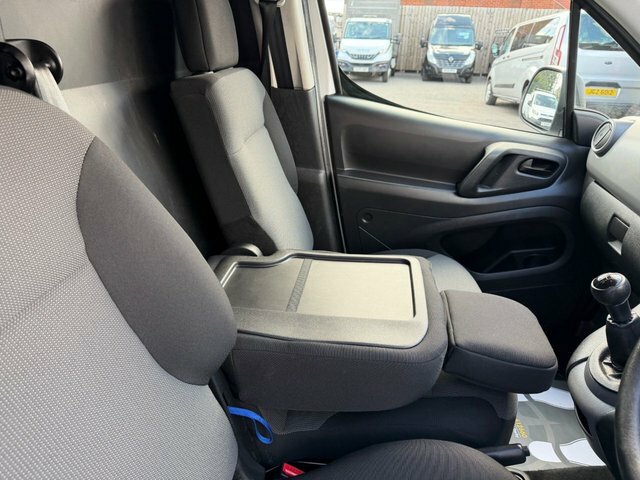 Citroen Berlingo 1.6 725 X L2 Bluehdi 98 Bhp Red #14