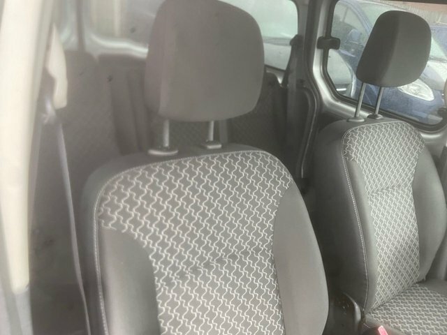 Renault Kangoo Maxi Combi Van 1.5 Ll21 Dci Sport Phase 2 Crew Van Fwd Silver #13