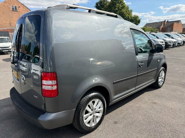 Volkswagen Caddy 1.6 Tdi C20 Highline Grey #5
