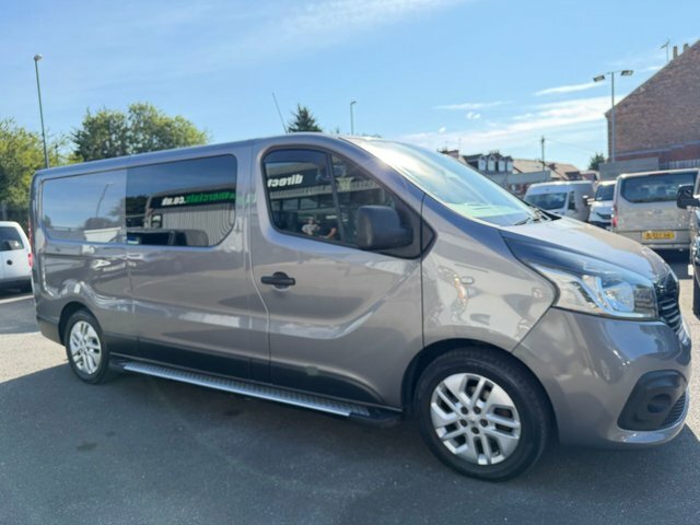 Renault Trafic 2015 1.6 Dci Energy 29 Sport Crew Van Lwb Euro 5 Silver #35
