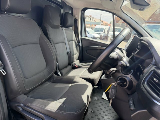 Renault Trafic Sl28 Dci 130 Business Swb Low Roof 19993 White #10