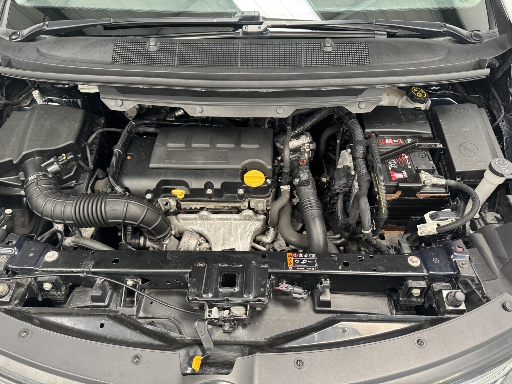 Vauxhall Zafira Tourer Sri Nav Brown #28