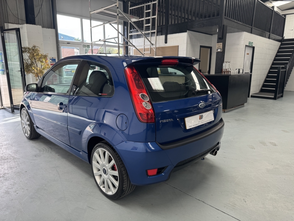 Ford Fiesta 1.25 Style Last Owner 13 Years Great Genuine H Red #3