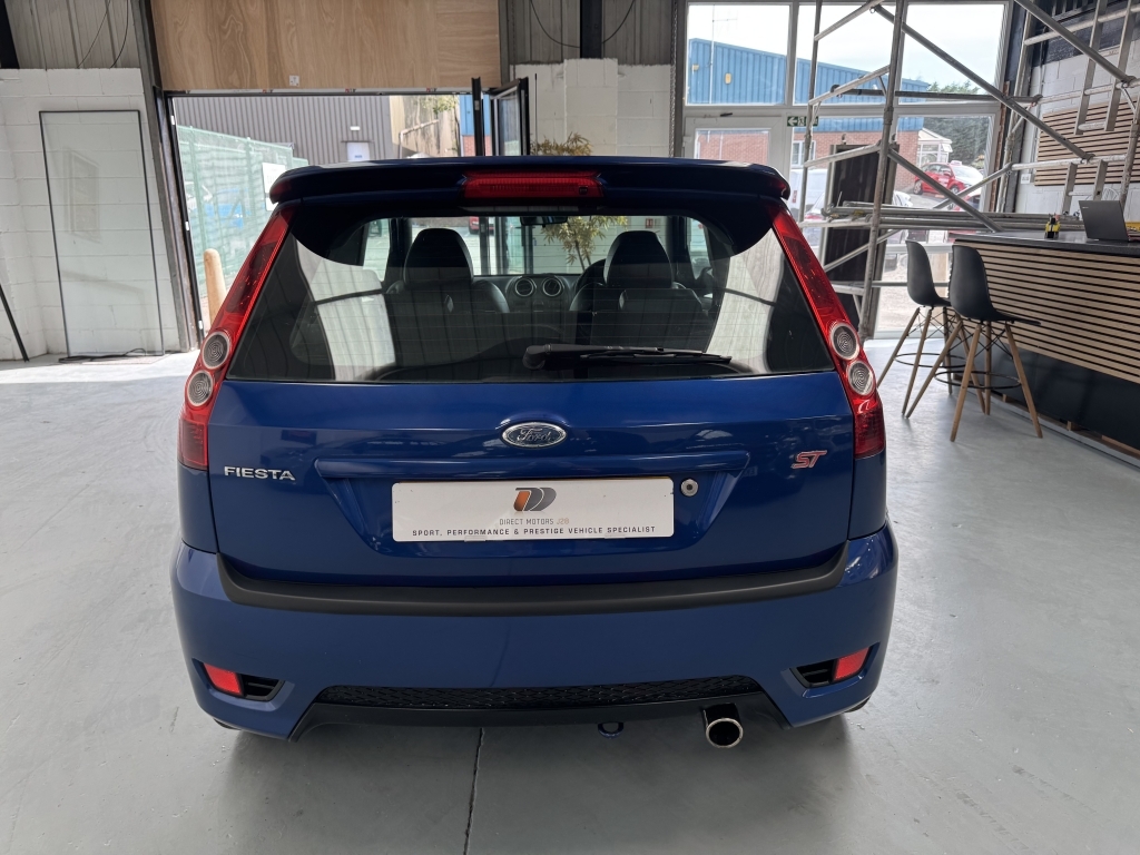 Ford Fiesta 1.25 Style Last Owner 13 Years Great Genuine H Red #6