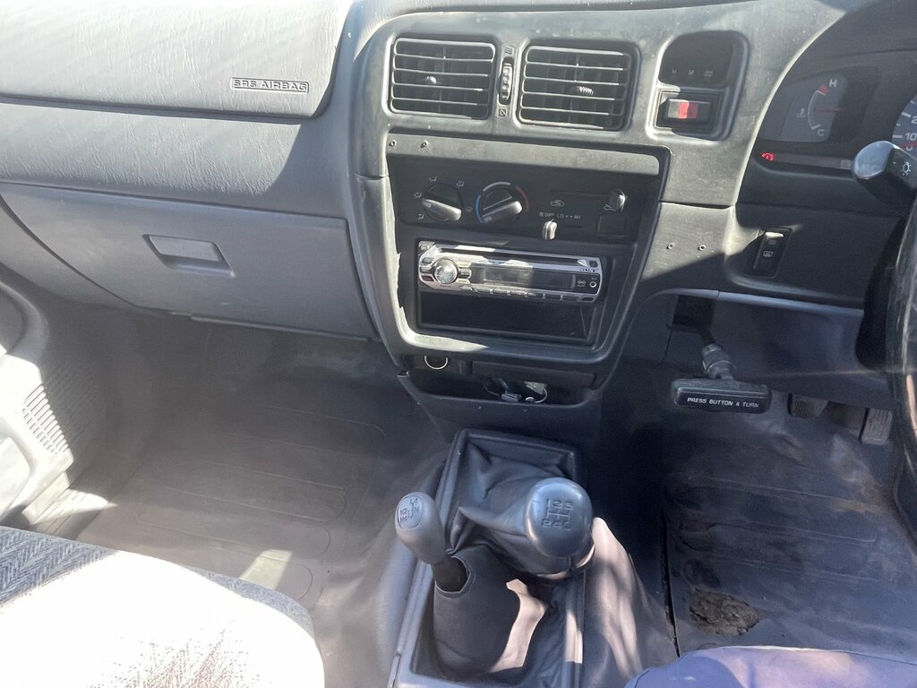 Toyota HILUX Pickup 2dr Diesel Manual Red #23