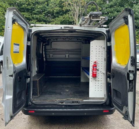 Vauxhall Vivaro 1.6L L1h1 2700 Sportive Silver #11