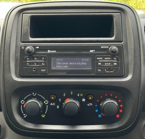 Vauxhall Vivaro 1.6L L1h1 2700 Sportive Silver #33