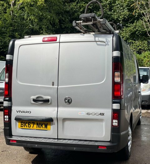 Vauxhall Vivaro 1.6L L1h1 2700 Sportive Silver #9