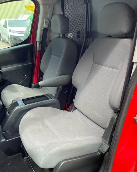 Peugeot Partner 750 Se 1.6 E-hdi 92 Van Blue #34