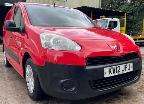 Peugeot Partner 1.6 Hdi 625 Red #4