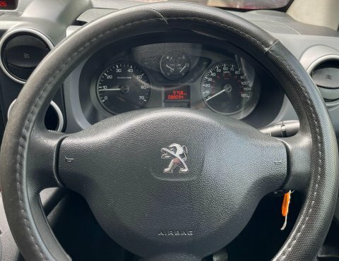 Peugeot Partner 750 Se 1.6 E-hdi 92 Van Blue #26