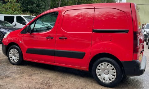 Peugeot Partner 750 Se 1.6 E-hdi 92 Van Blue #16