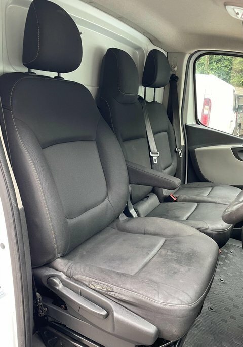 Renault Trafic 1.6 Dci Sl27 Sport Nav No Vat 115 Bhp Blue #27