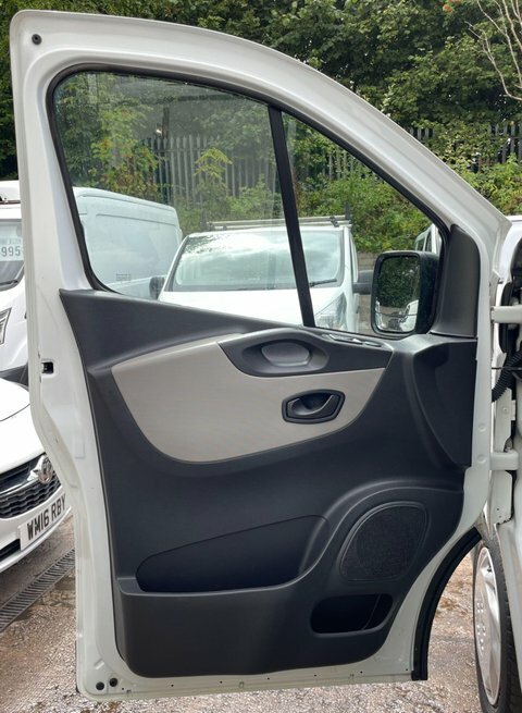 Renault Trafic 1.6 Dci Sl27 Sport Nav No Vat 115 Bhp Blue #34