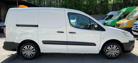 Peugeot Partner 1.6 Ehdi 750 White #5