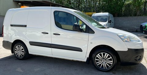 Peugeot Partner 1.6 Ehdi 750 White #4