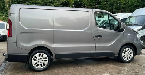 Renault Trafic 2016 1.6 Dci Energy 29 Sport Nav Lwb Standard Roof Silver #7