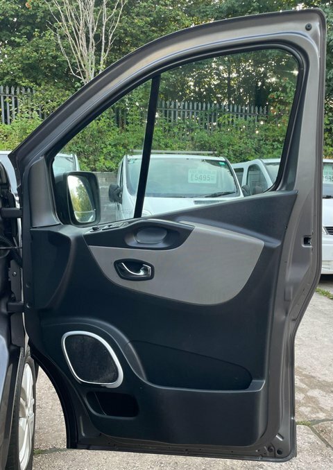 Renault Trafic 2016 1.6 Dci Energy 29 Sport Nav Lwb Standard Roof Silver #26