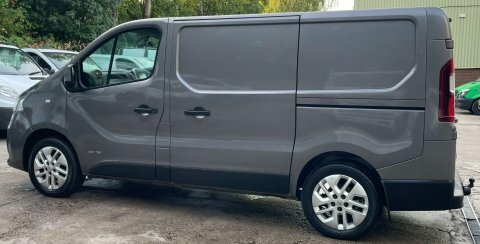 Renault Trafic 2016 1.6 Dci Energy 29 Sport Nav Lwb Standard Roof Silver #17