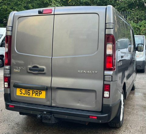 Renault Trafic 2016 1.6 Dci Energy 29 Sport Nav Lwb Standard Roof Silver #10