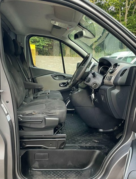 Renault Trafic 2016 1.6 Dci Energy 29 Sport Nav Lwb Standard Roof Silver #28