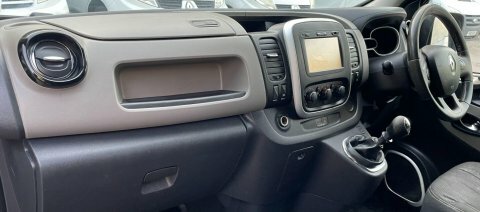 Renault Trafic 2016 1.6 Dci Energy 29 Sport Nav Lwb Standard Roof Silver #39