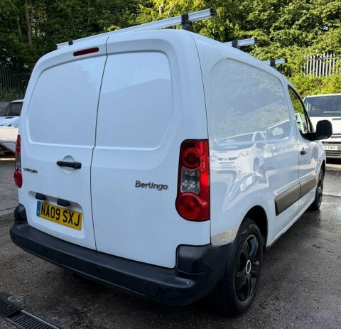 Citroen Berlingo 1.4I First Estate 175 Gkm, 75 Red #8