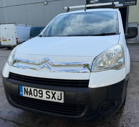 Citroen Berlingo 1.4I First Estate 175 Gkm, 75 Red #20