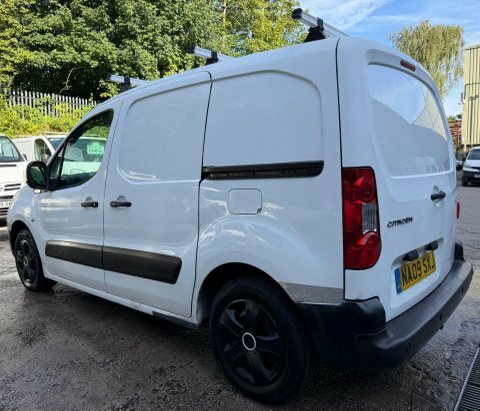 Citroen Berlingo 1.4I First Estate 175 Gkm, 75 Red #12