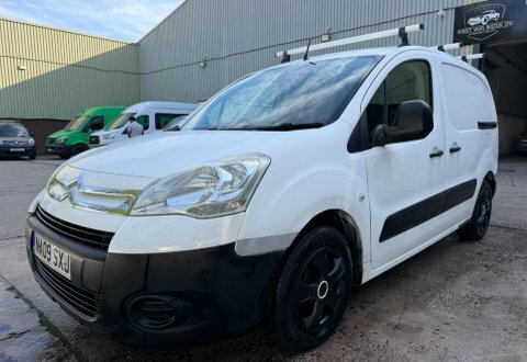 Citroen Berlingo 1.4I First Estate 175 Gkm, 75 Red #18