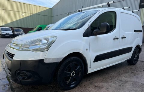 Citroen Berlingo 1.4I First Estate 175 Gkm, 75 Red #19