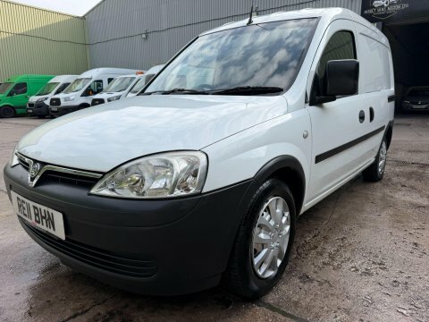 Vauxhall Combo 1.3 Cdti 2000 White #3