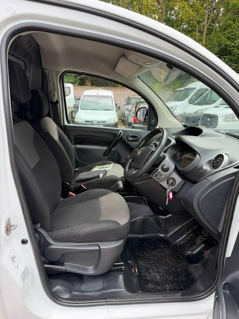 Renault Kangoo  White #27