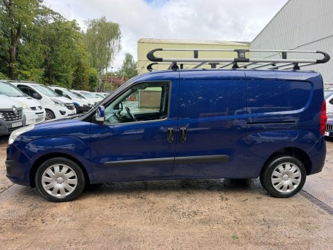 Vauxhall Combo 2000 1.3 Cdti 16V H1 Van Red #20