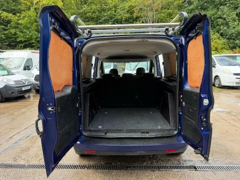Vauxhall Combo 2000 1.3 Cdti 16V H1 Van Red #14