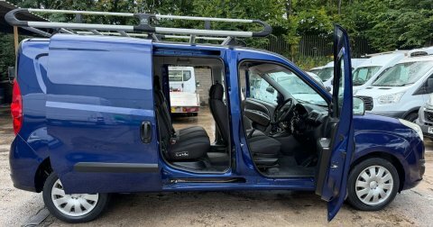 Vauxhall Combo 2000 1.3 Cdti 16V H1 Van Red #5