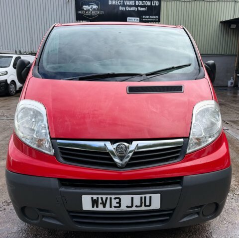 Vauxhall Vivaro 2.0 2900 Cdti Red #2