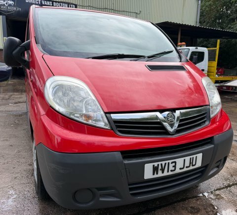 Vauxhall Vivaro 2.0 2900 Cdti Red #3