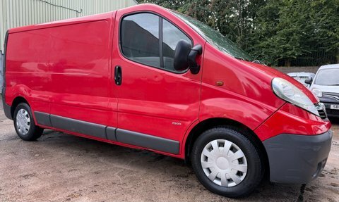 Vauxhall Vivaro 2.0 2900 Cdti Red #6