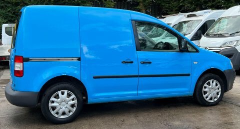 Volkswagen Caddy Panel Van Panel Van 201010 Red #9