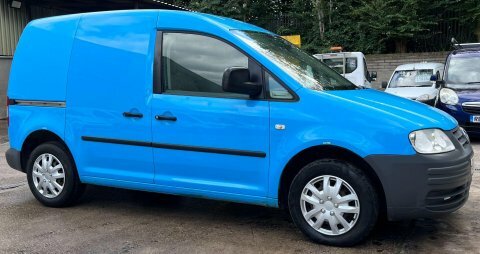 Volkswagen Caddy Panel Van Panel Van 201010 Red #5
