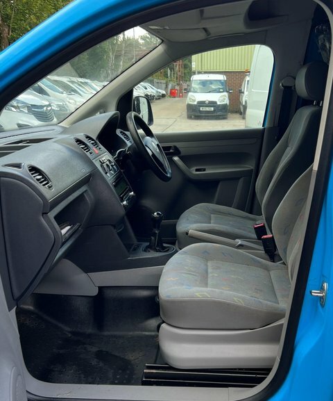 Volkswagen Caddy Panel Van Panel Van 201010 Red #36