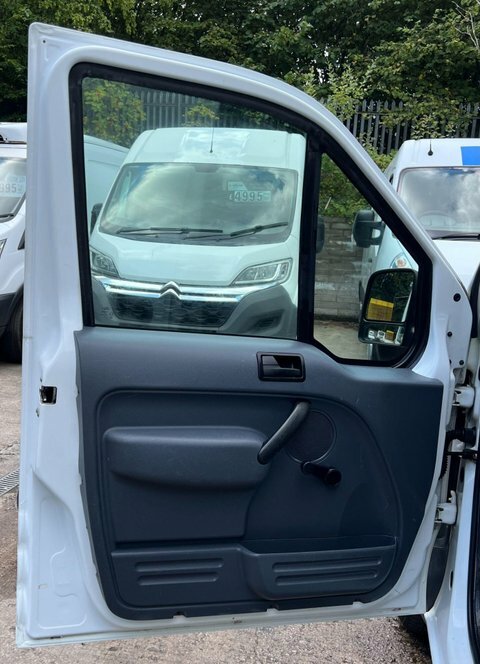 Ford Transit Connect Mpv White #32