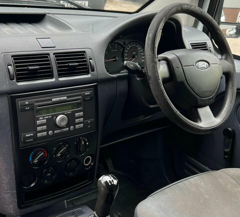 Ford Transit Connect Mpv White #36