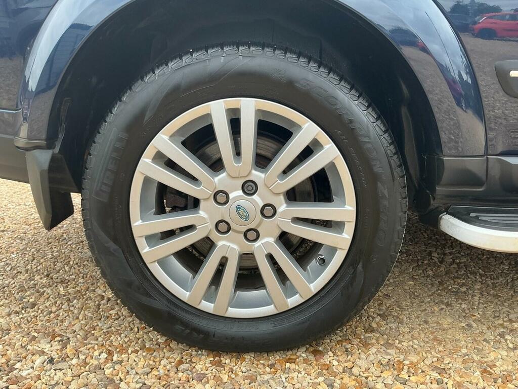 Land Rover Discovery 3.0 4 Tdv6 Hse 245 Bhp Black #24