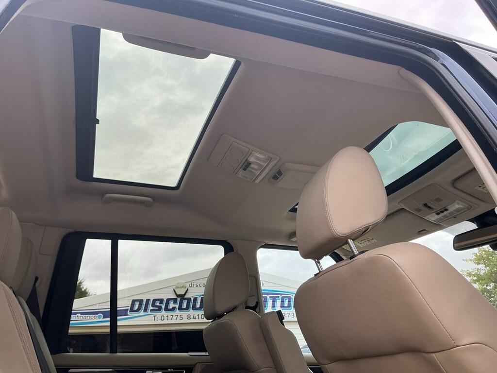 Land Rover Discovery 3.0 Tdv6 Hse Blue #6