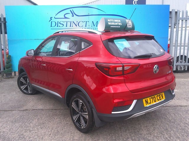 MG ZS Exclusive Suv Red #4