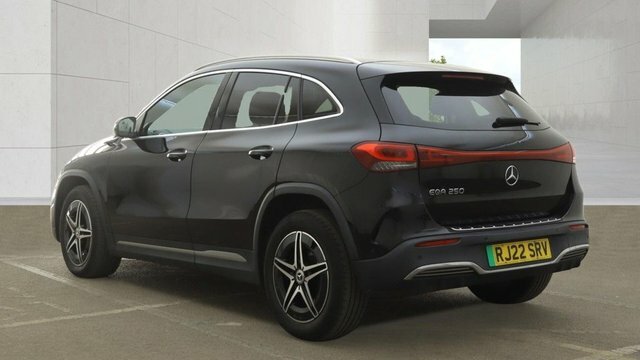 Mercedes-Benz EQA 250 66.5Kwh Amg Line Black #3