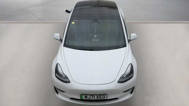 Tesla Model 3 Motor Long Range Saloon White